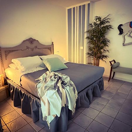Le Pinette Bed & Breakfast Ameglia Exterior photo