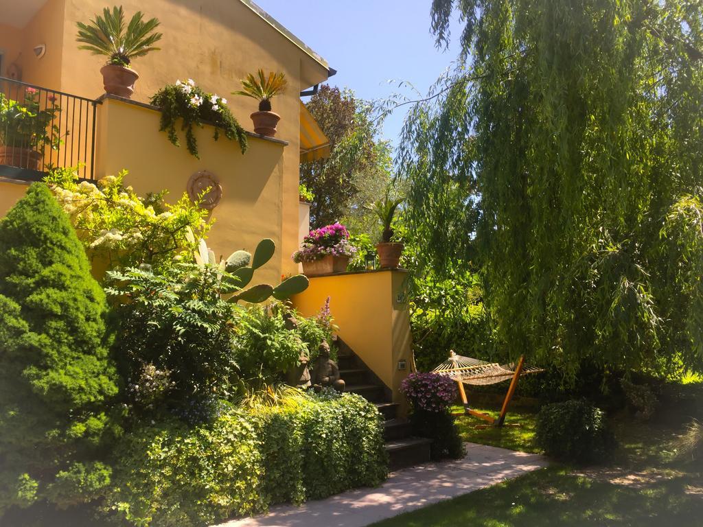 Le Pinette Bed & Breakfast Ameglia Exterior photo